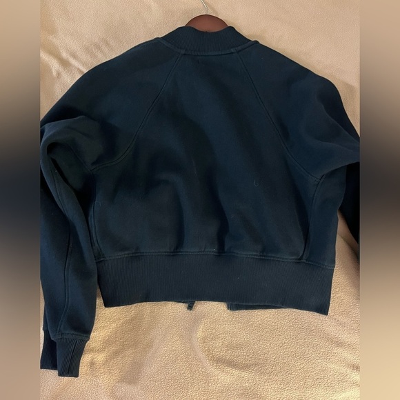 Calvin Klein crop bomber jacket - Picture 4 of 10